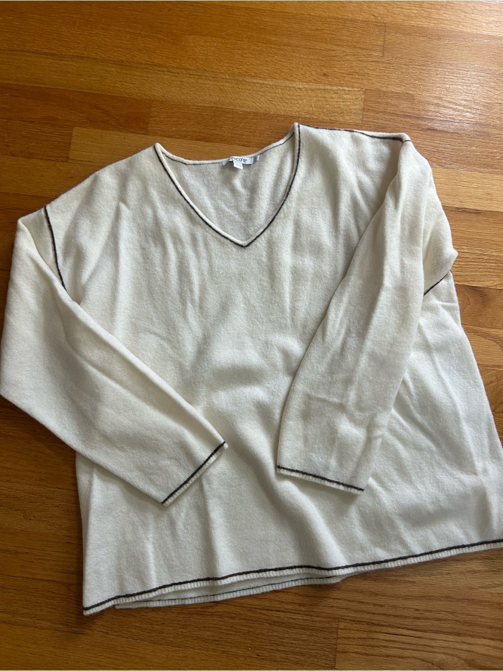 Chico’s Off White with Brown Trim V Neck Sweater L